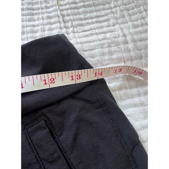 Athleta Headlands Hybrid cargo legging 
Tight sz 2 black - Picture 4 of 8